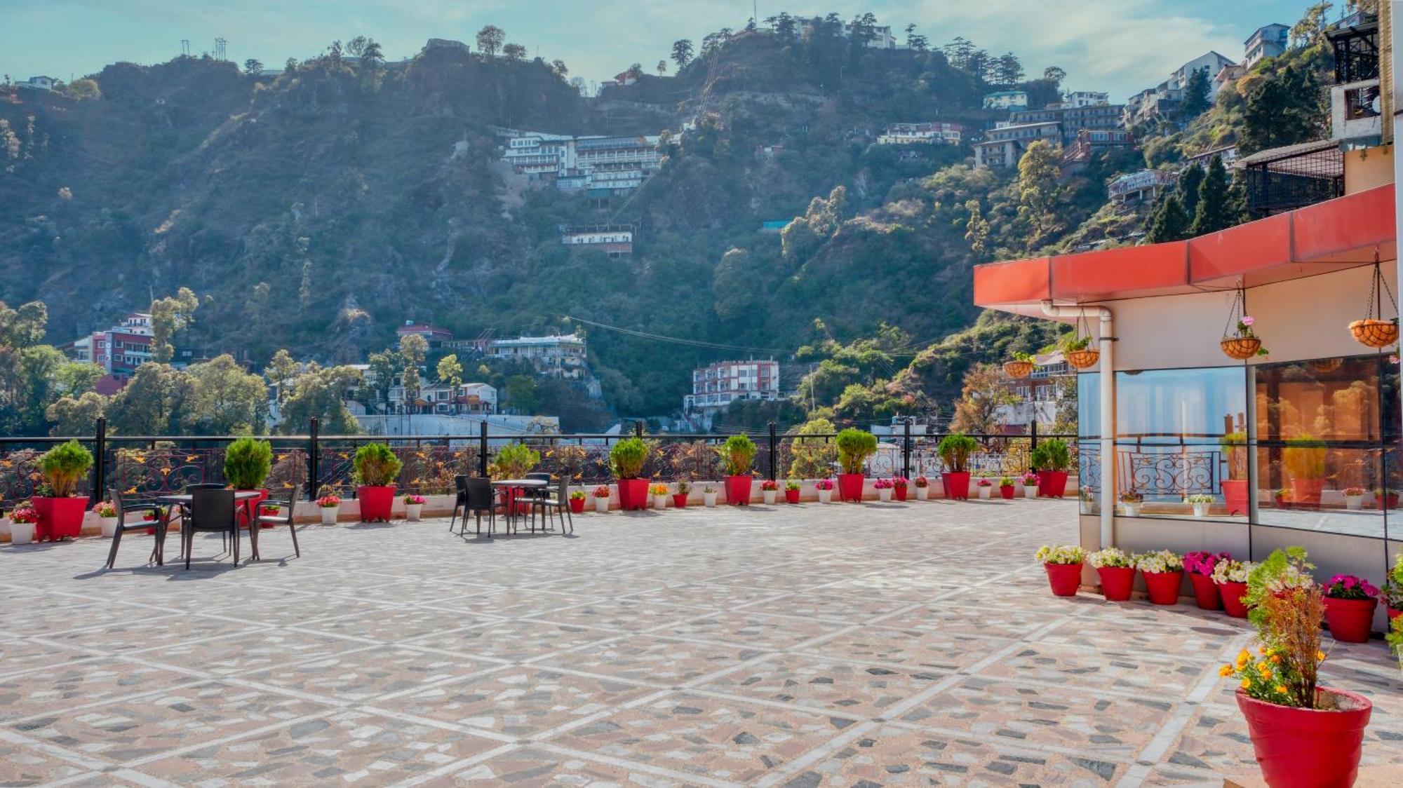 Basera Hotel Mussoorie Buitenkant foto
