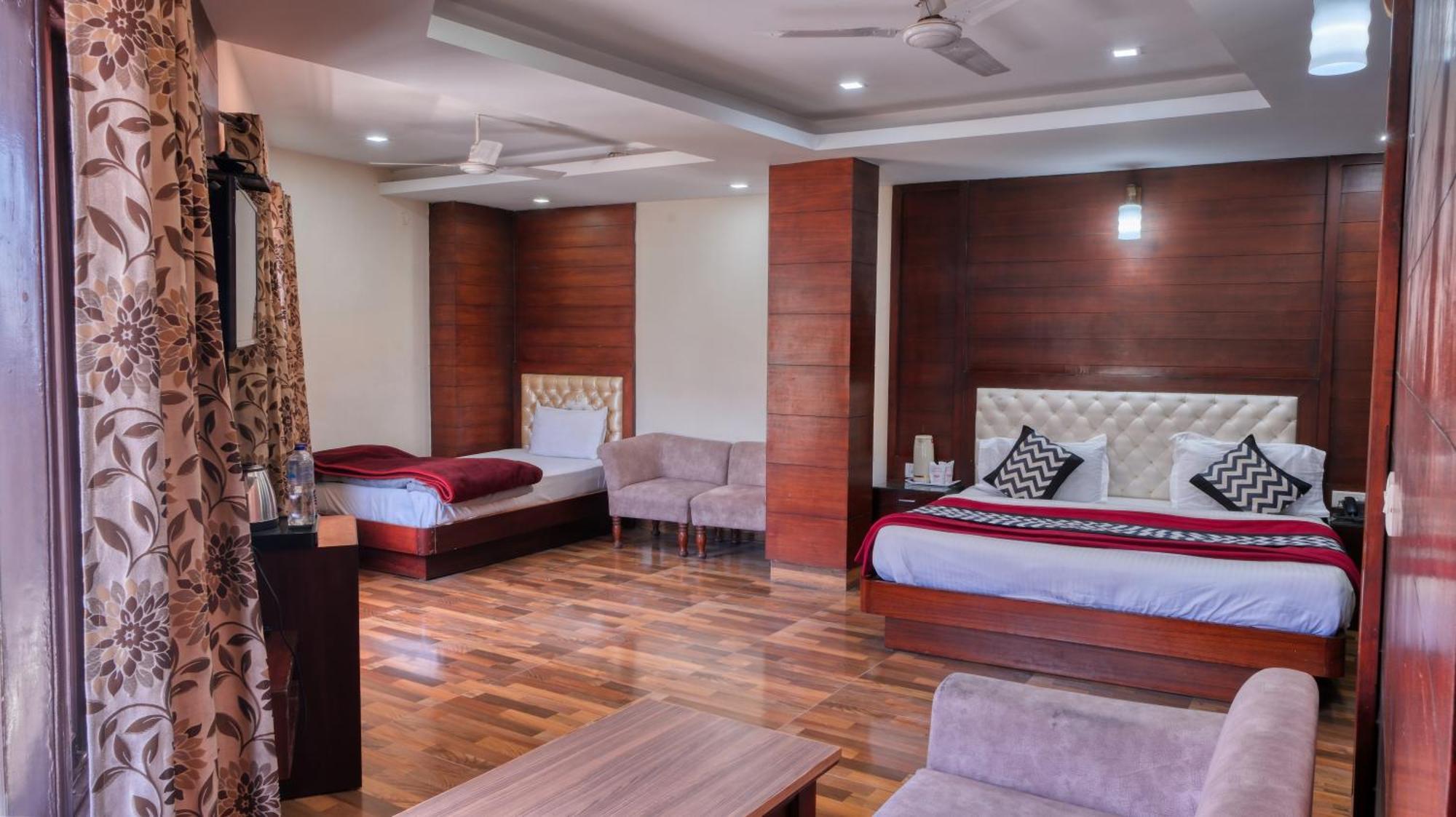 Basera Hotel Mussoorie Buitenkant foto
