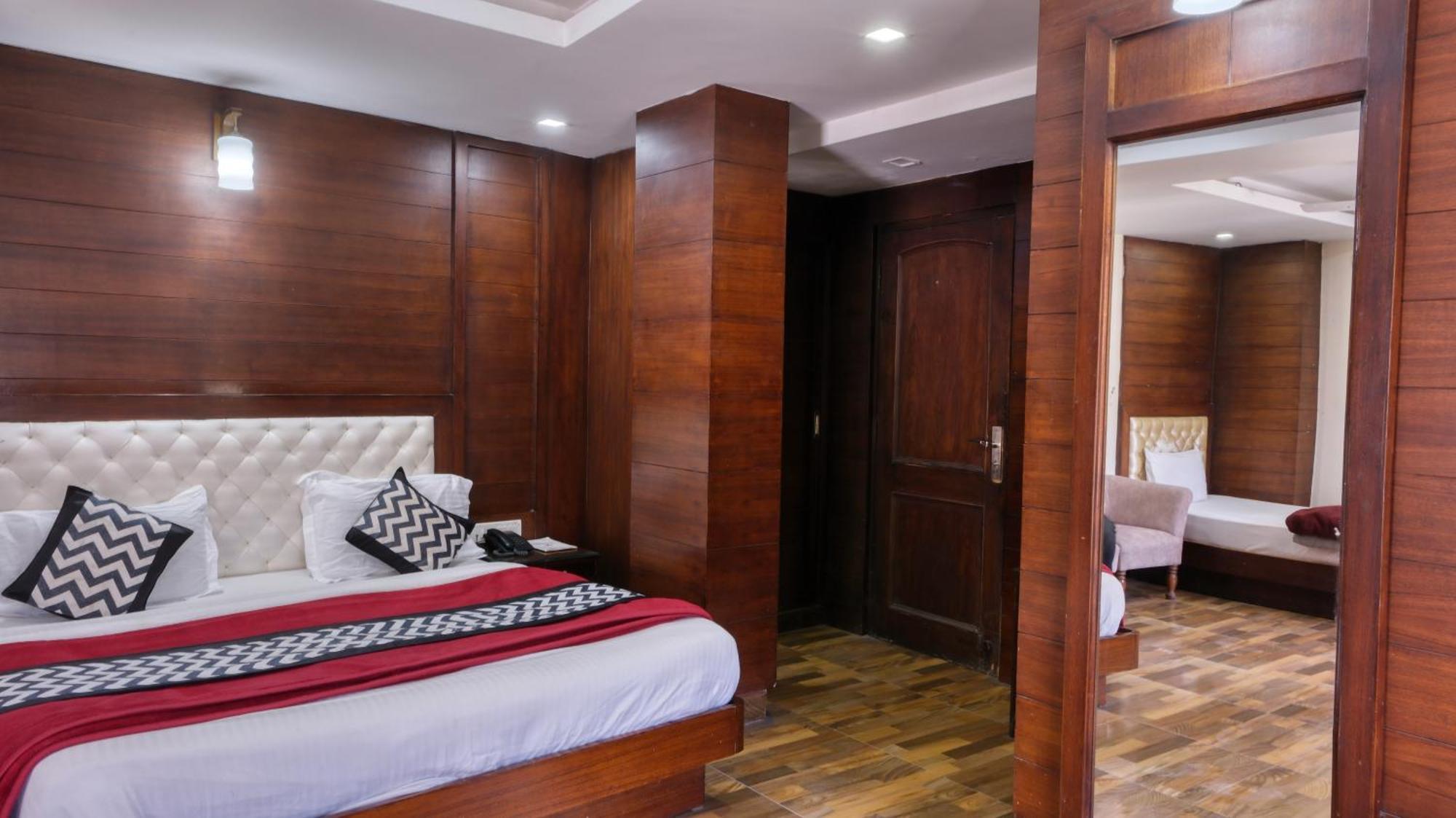 Basera Hotel Mussoorie Buitenkant foto