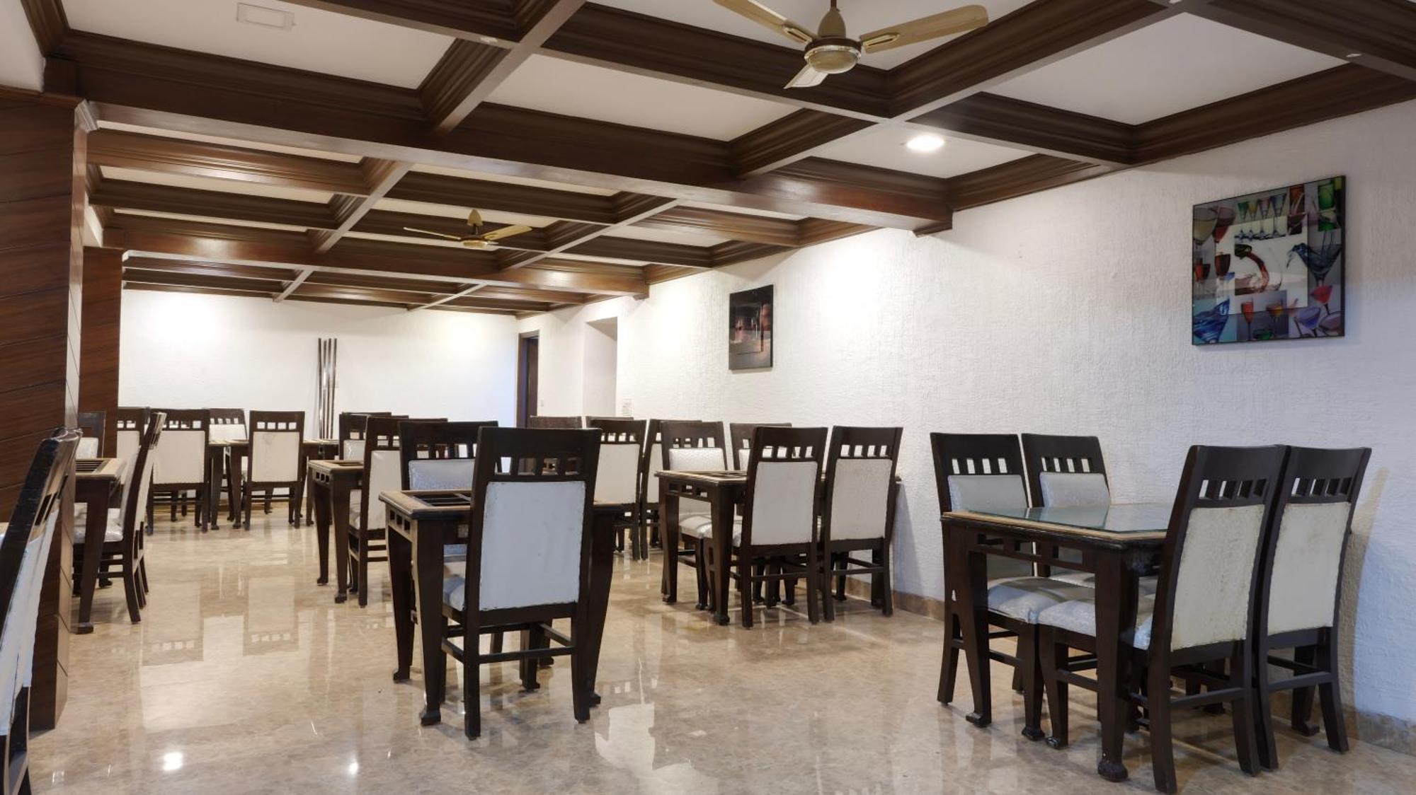Basera Hotel Mussoorie Buitenkant foto